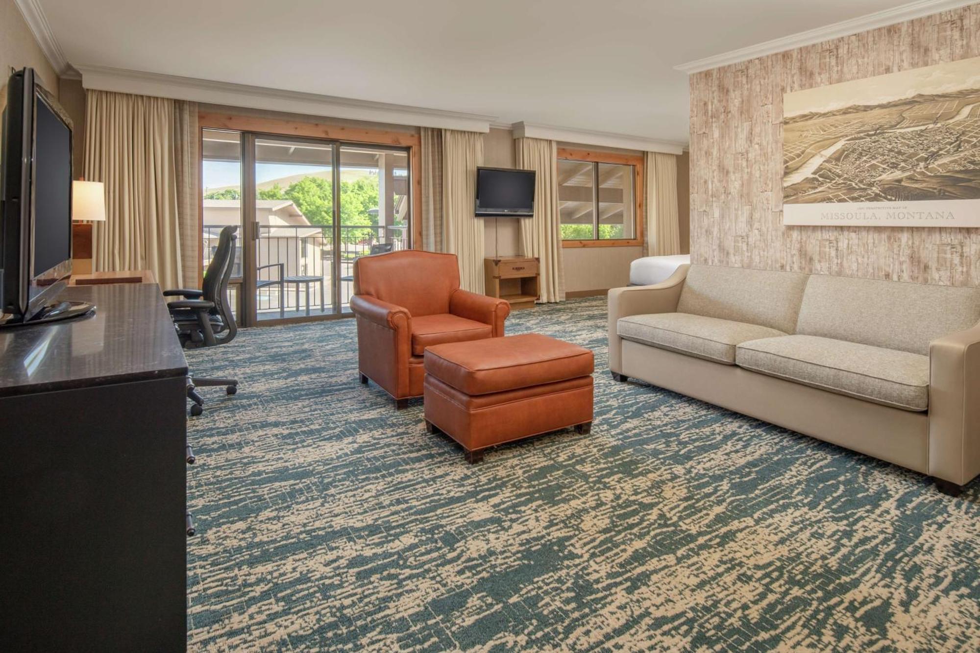 Doubletree By Hilton Missoula Edgewater Hotel Exterior photo
